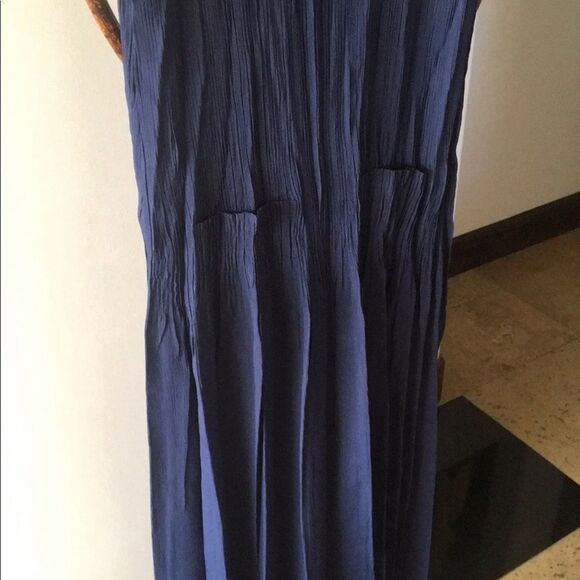 No Wrinkle Navy Blue Dress - Picture 8 of 12